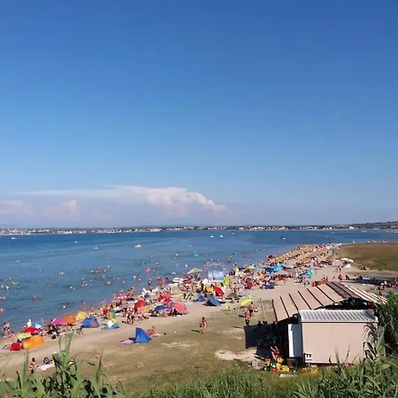 アパート For Families With Children Sabunike, Zadar - 18649 ニン